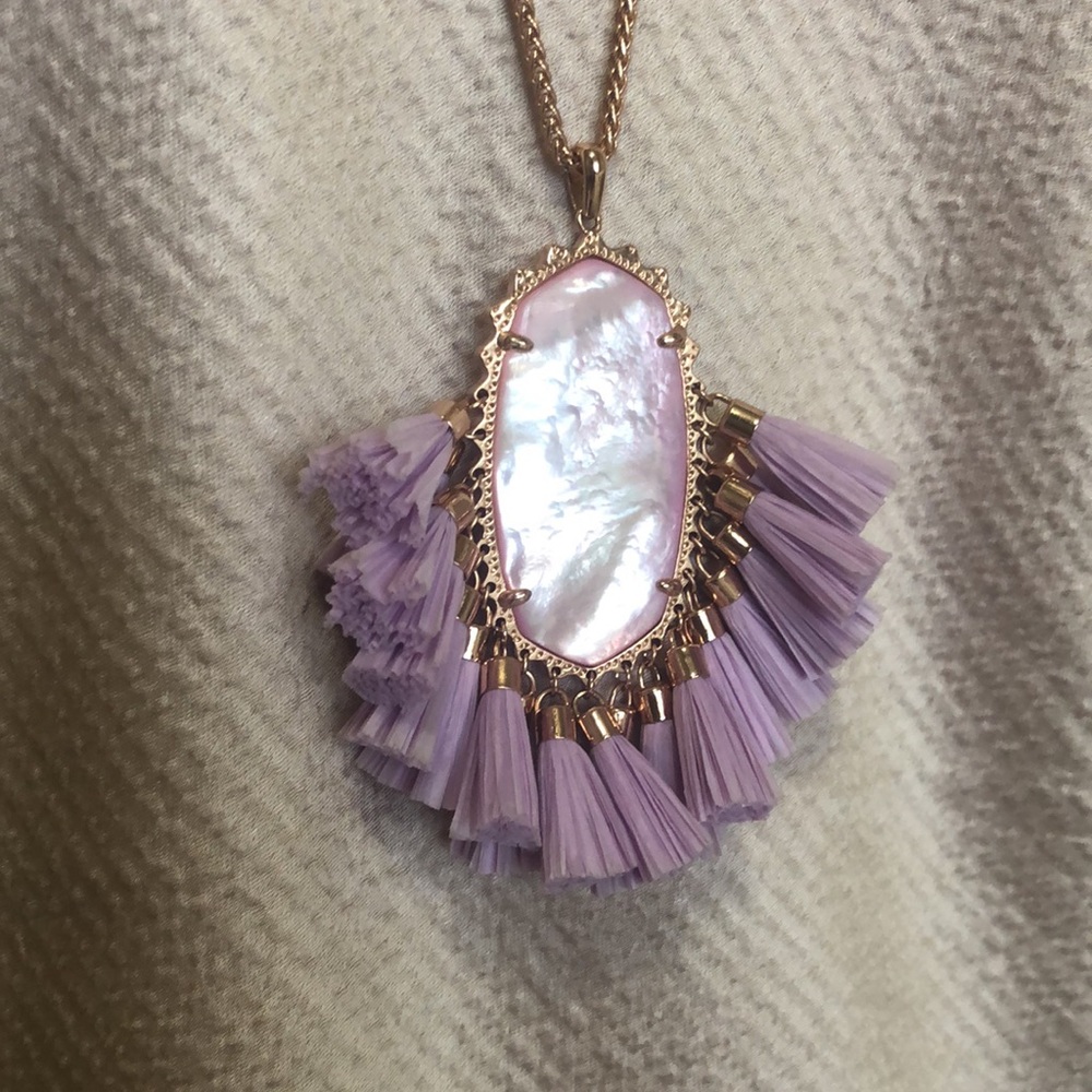 Authentic Kendra Scott Betsy Long Pendant Necklace